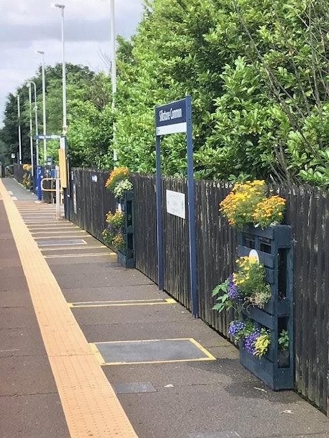 Silkstone station with planters